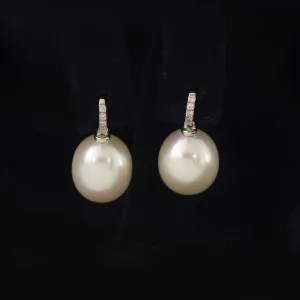 18ct White Gold 10mm Freshwater Pearl & Diamond Drop Earrings