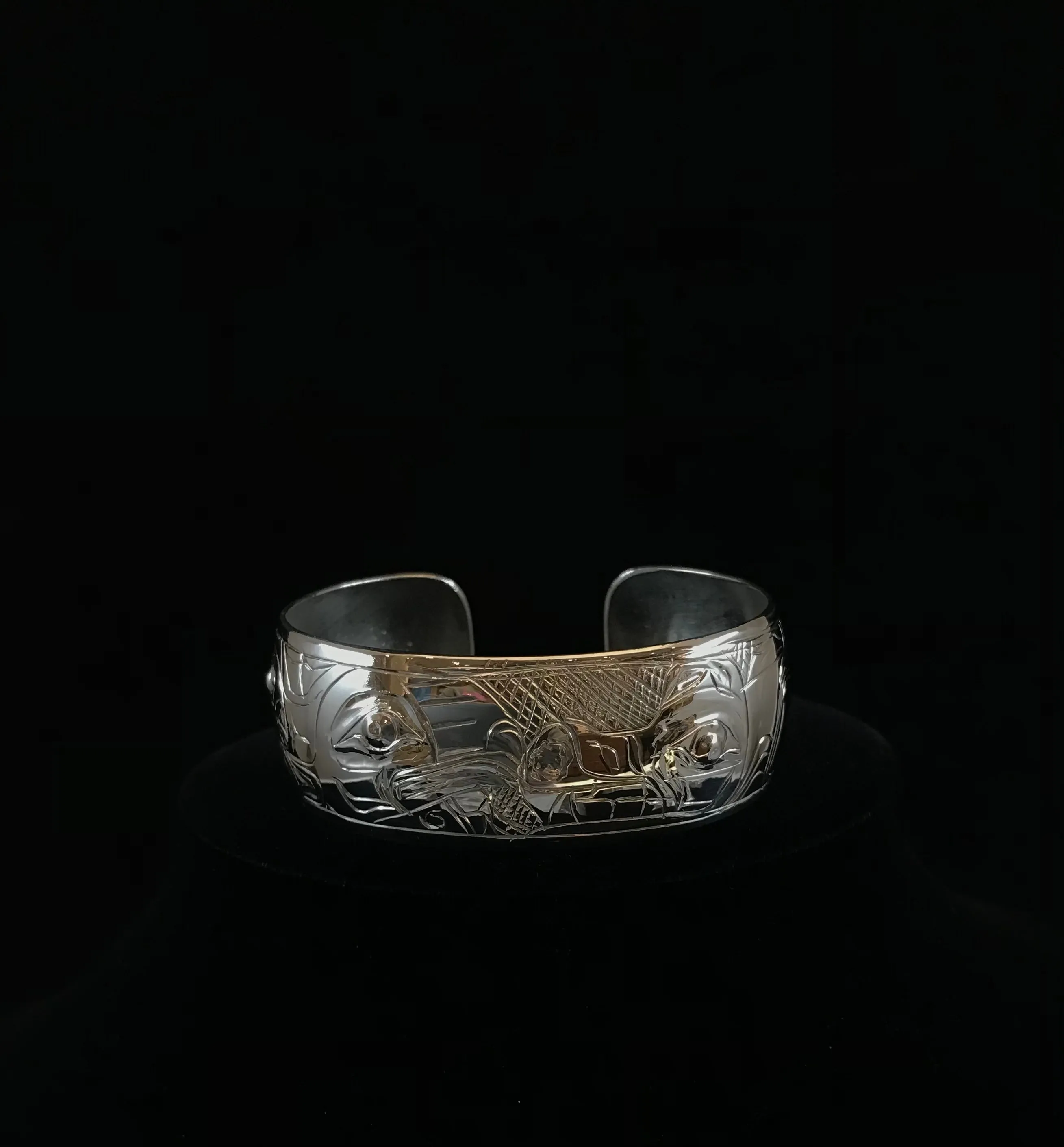 Gene Chilton Bracelets Silver 1" x 7"
