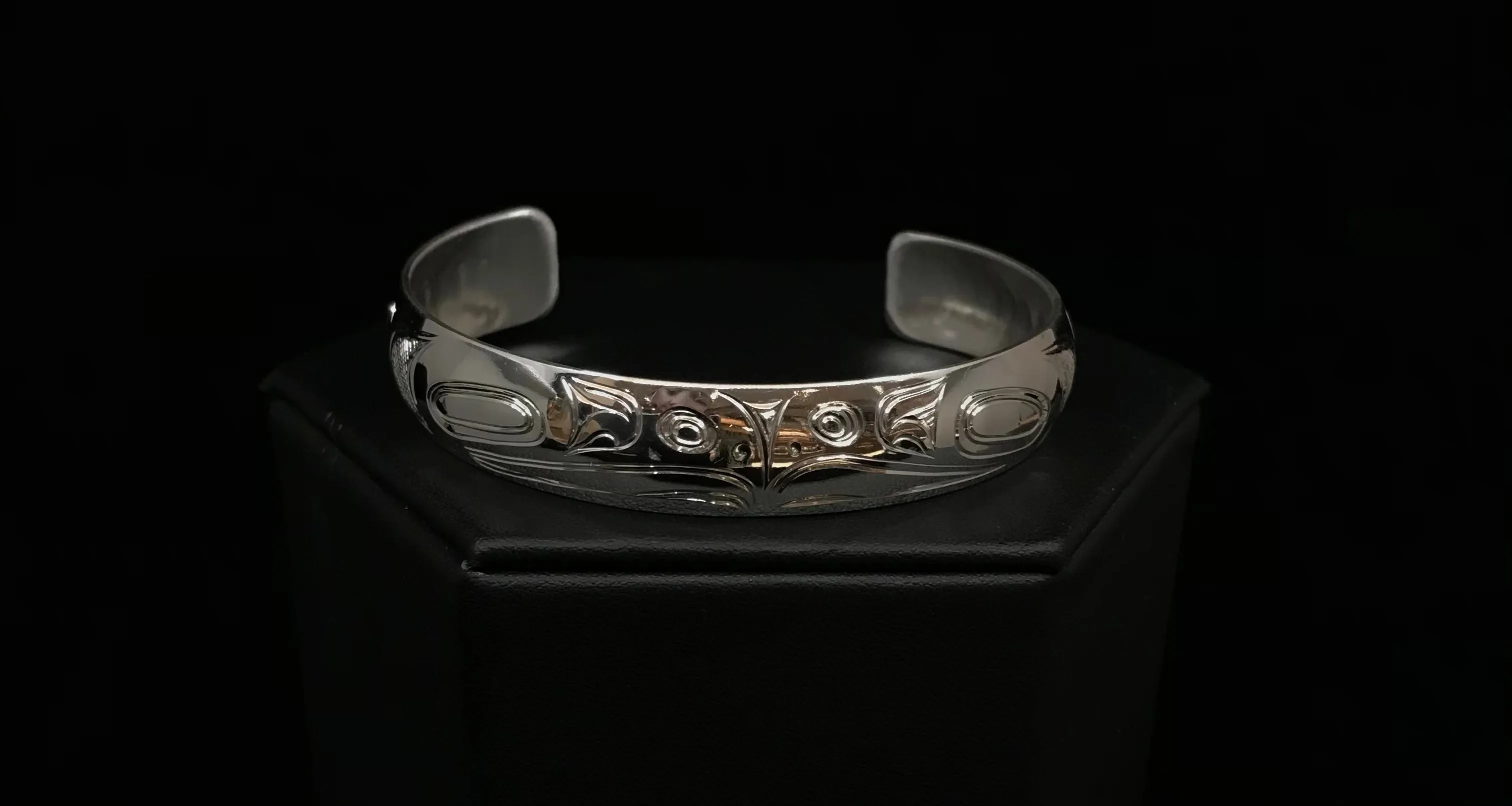 Hand-Carved Silver Formline Bracelets by Nicholas Galanin | Tlingit & Unangan Art