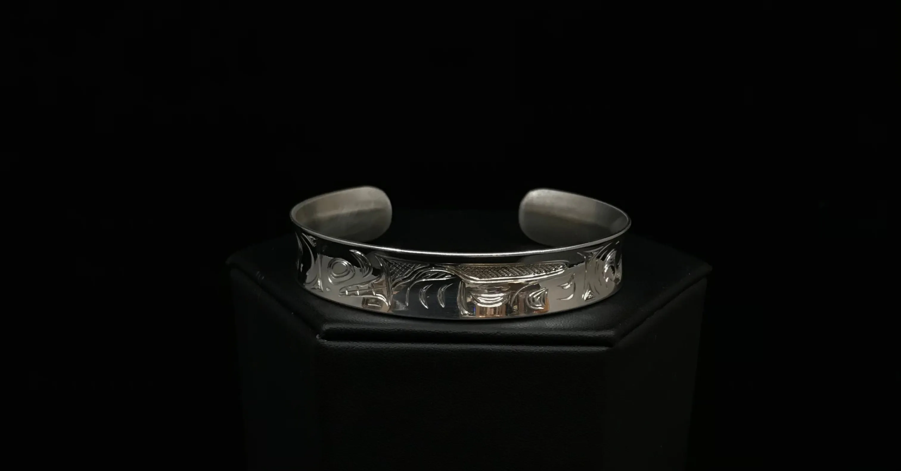 Hand-Carved Silver Formline Bracelets by Nicholas Galanin | Tlingit & Unangan Art