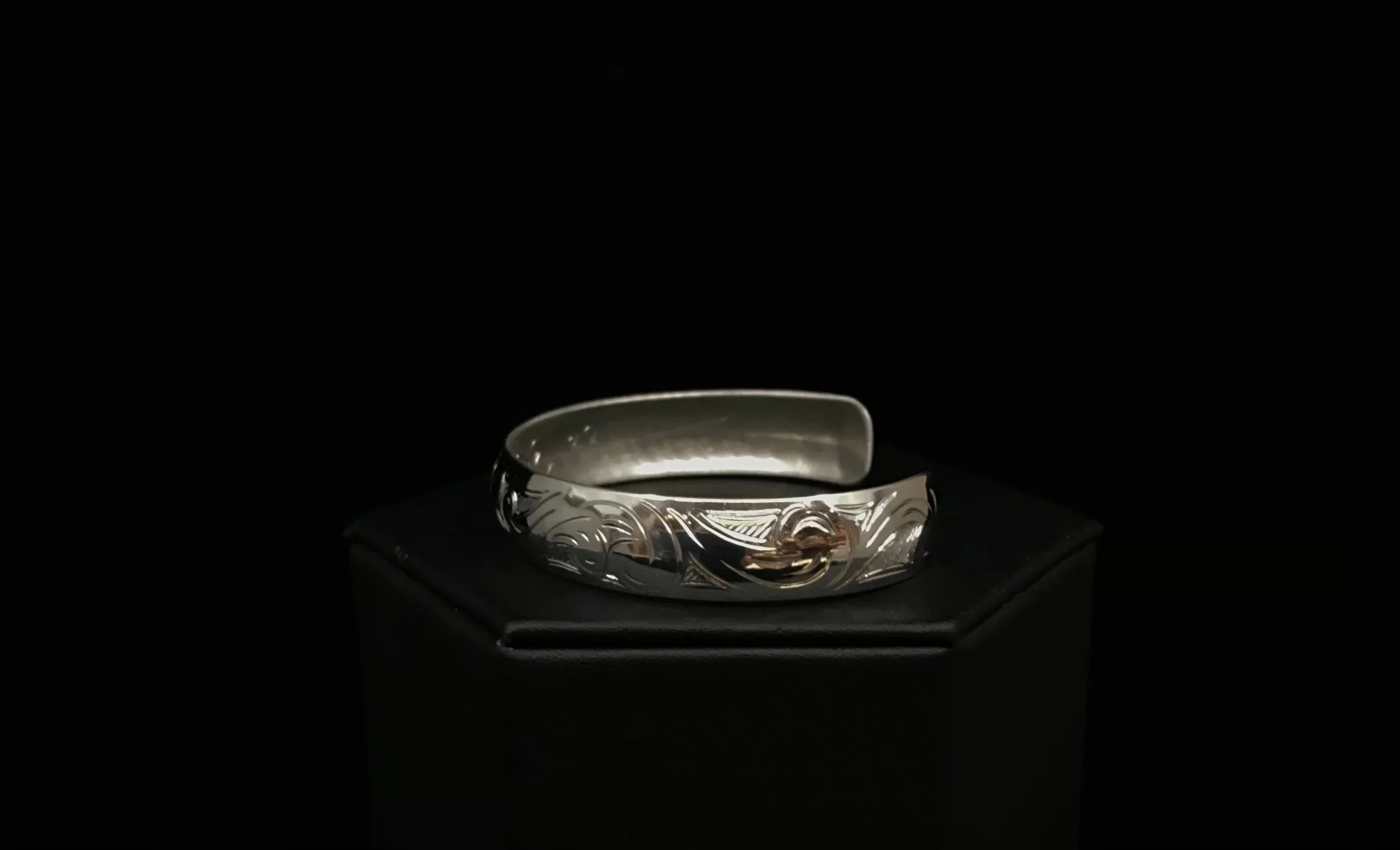 Hand-Carved Silver Formline Bracelets by Nicholas Galanin | Tlingit & Unangan Art