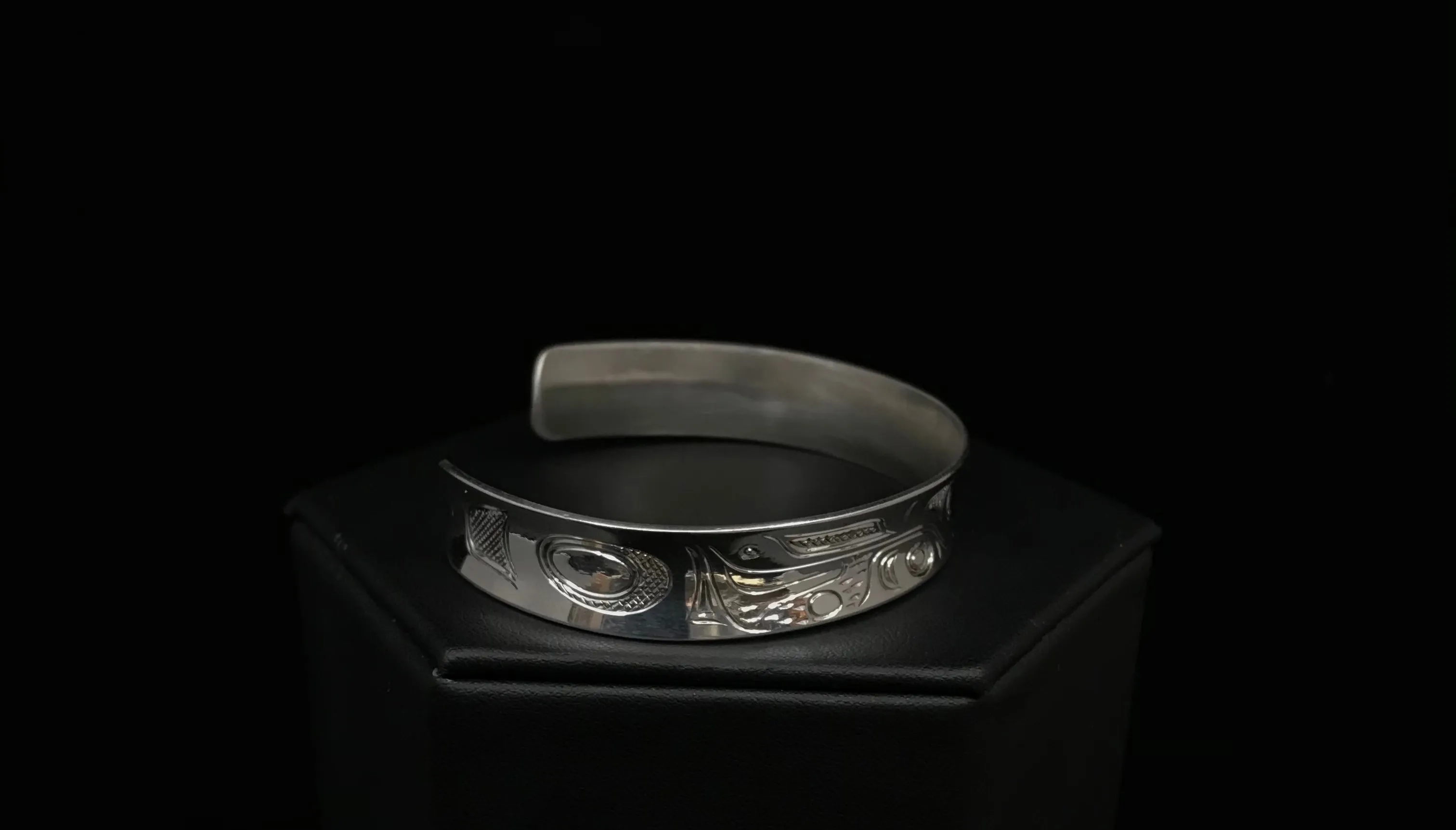 Hand-Carved Silver Formline Bracelets by Nicholas Galanin | Tlingit & Unangan Art