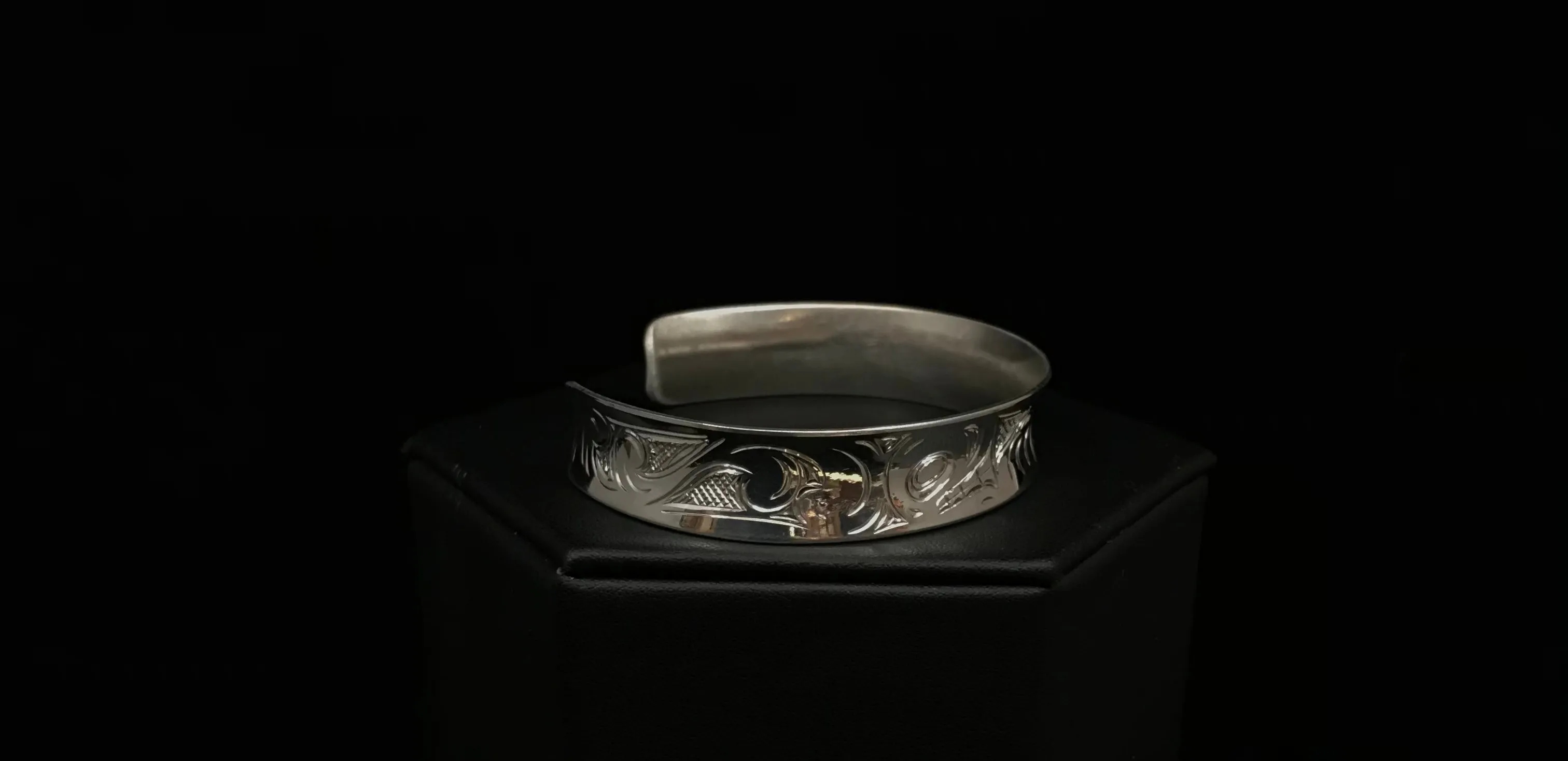 Hand-Carved Silver Formline Bracelets by Nicholas Galanin | Tlingit & Unangan Art