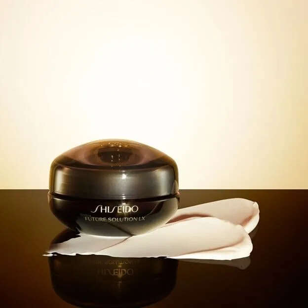 SHISEIDO Future Solution LX Skincare Set For Women